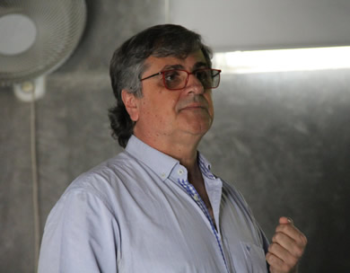 Guillermo Schinella es profesor de la Facultad de Ciencias Médicas de la Universidad Nacional de La Plata (Argentina).