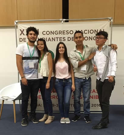 Un grupo de cinco estudiantes representó a la Sede en el Congreso.
