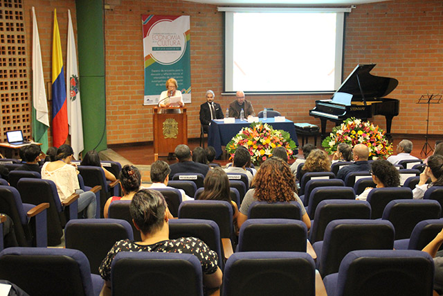 Durante el evento se lanzó la Especialización en Economía de la Cultura que ofrecerá la Sede el próximo año.