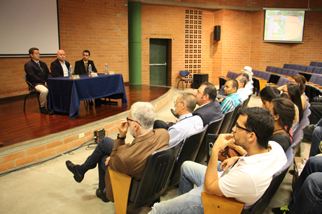 El Coloquio se llevó a cabo entre el 21 y 23 de julio con presencia de estudiantes, profesores e investigadores nacionales e internacionales.