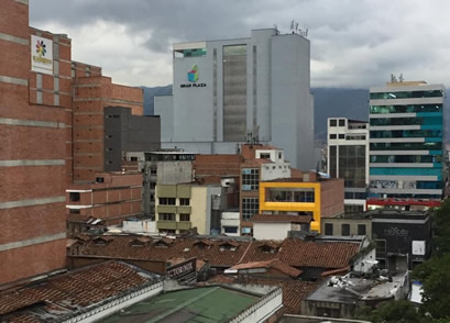 La apuesta está encaminada a mejorar significativamente la calidad habitacional para la población más vulnerable de la ciudad de Medellín.