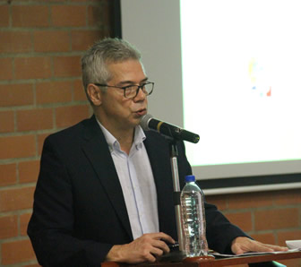 Juan Antonio Zornoza Bonilla, director del Departamento de Ciencia Política de la Facultad de Ciencias Humanas y Económicas de la U.N. Sede Medellín.