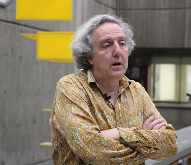 El arquitecto Federico Soriano es profesor de la Escuela Técnica Superior de Arquitectura de Madrid y director y editor de la la revista Fisuras de la cultura contemporánea.