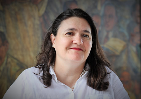 Verónica Botero Fernández, decana de la Facultad de Minas.