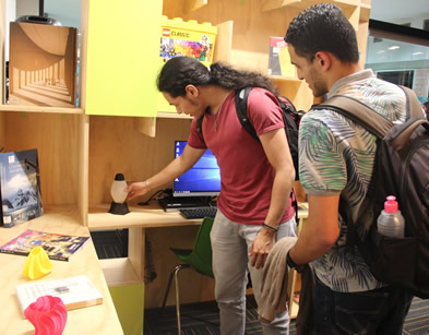 La Sala de Innovación, ubicada en el primer piso de la Biblioteca Efe Gómez, es un espacio para idear y crear.