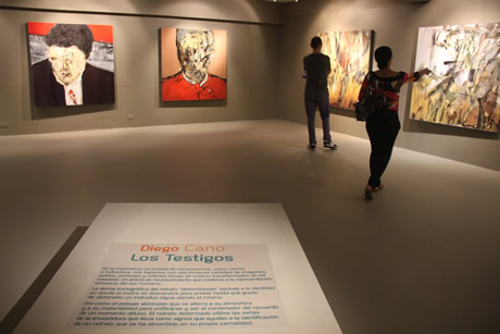 Durante una década alrededor de 50 exposiciones con participación de más de 500 artistas nacionales e internacionales han pasado por la Sala U.