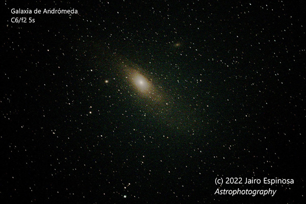 También la astronomía y ahora se dedica a observarla y a fotografiarla. Foto: cortesía Jairo Espinosa Oviedo.