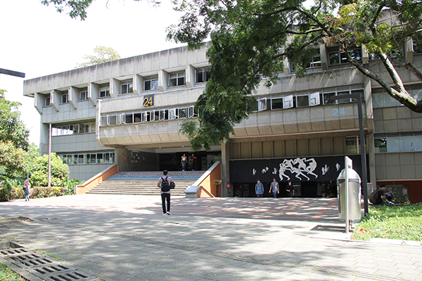 Durante la conmemoración de los 70 años de la Facultad de Arquitectura se llegará a distintos espacios de la ciudad y el país. Foto Unimedios Medellín.