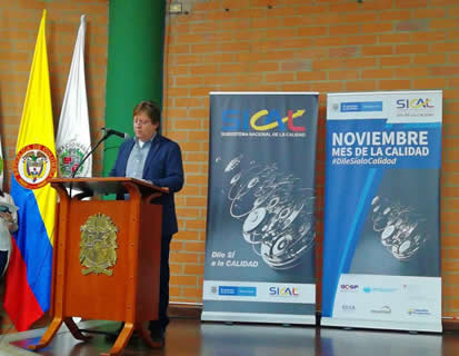 La jornada académica, liderada por el Ministerio de Comercio, Industria y Turismo, fue precedido por el vicerrector Juan Camilo Restrepo Gutiérrez. Foto: cortesía ONUDI.
