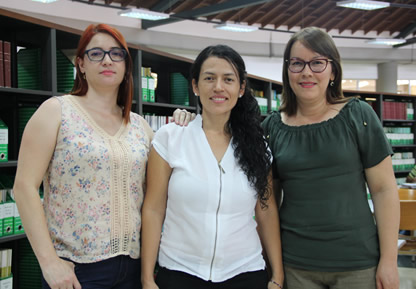 Equipo Unidad de Vigilancia Estratégica e Inteligencia Competitiva, de izquierda a derecha: Paola Restrepo, Girlesa Uribe y Ángela María Benítez.