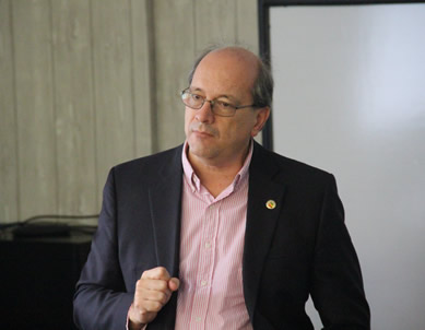Sergio Escobar, director de la Agencia de Cooperación Internacional de Medellín (ACI) en su visita a la Sede.