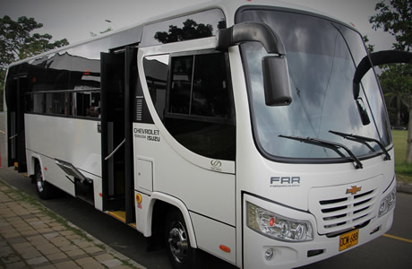 Este vehículo servirá para reforzar la flota de buses de la Institución.