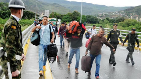 Este año podrían ingresar entre 500 mil y un millón de venezolanos al país. Fotografía tomada de: https://360radio.com.co/masiva-migracion-venezolanos-colombia-esta-semana/