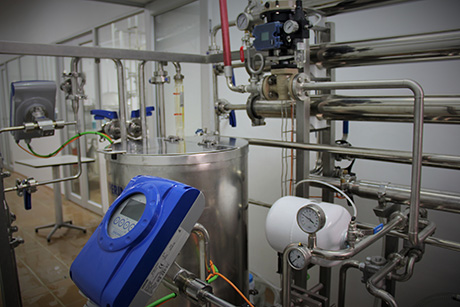 El Laboratorio de Control de Calidad de Alimentos fue creado desde el 2009 y trabaja con aspectos fisicoquímicos, control analítico y evaluación sensorial de alimentos.