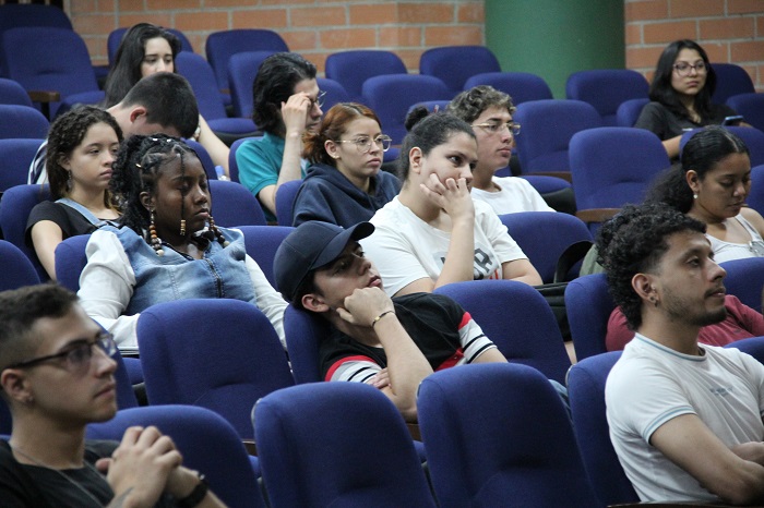 El Premio está dirigido a equipos de estudiantes de pregrado de la UNAL Bogotá y Medellín. Foto: Unimedios.