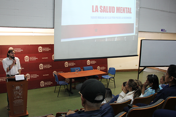 Conferencia "Salud Mental" - Santiago Duque