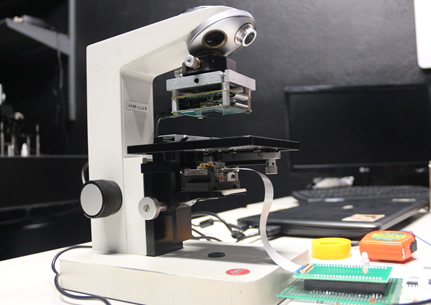 La microscopía holográfica digital sin lentes es una aproximación a procesos de formación de imágenes de objetos en la escala de los micrómetros.