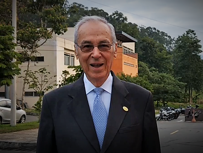 El profesor José Tobar recorría diariamente los campus de la UNAL Medellín.