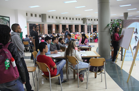 En total fueron 5.331 estudiantes quienes visitaron la biblioteca Efe Gómez durante el pasado fin de semana.
