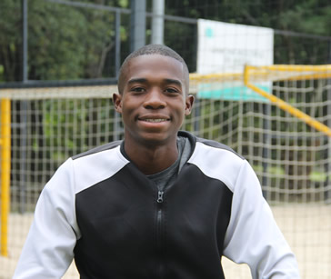 Jelssin Donnovan Robledo Mena es estudiante de Estadística y Selección Colombia de Atletismo.