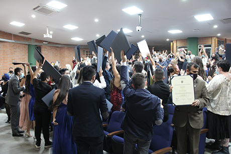 En la Facultad de Ciencias fueron 43 graduados de pregrado y 36 de posgrado. Foto: Unimedios.