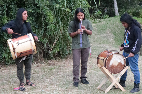 La música, los cantos y la danza son fundamentales durante esta celebración. Foto de Unimedios.